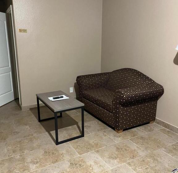 Стандартный Номер Кровать Кинг, Los Fresnos Inn And Suites