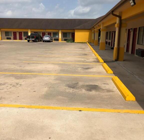 Номер Стандарт, Los Fresnos Inn And Suites