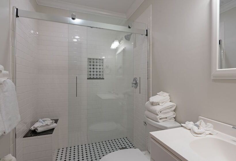 Апартаменты 1 Спальня, Montauk Oceanside Suites