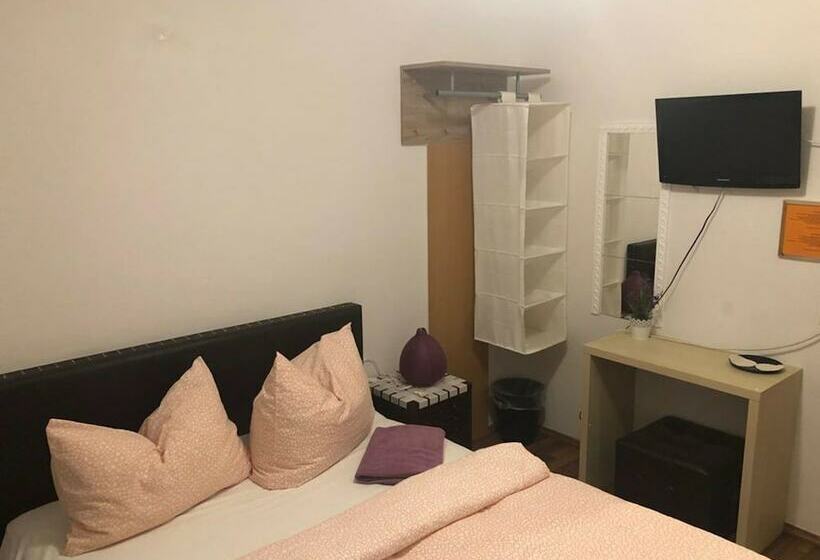 اتاق استاندارد, Hostel Nuremberg