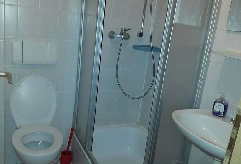 اتاق استاندارد, Hostel Nuremberg