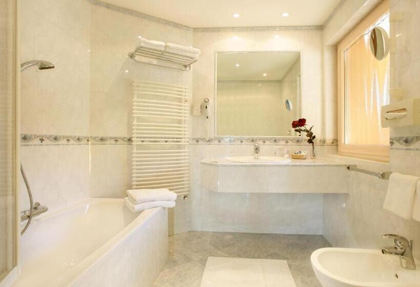 Номер Deluxe Вид на Горы, Garni Concordia   Dolomites Home