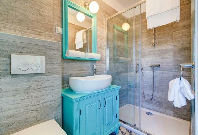 Номер Superior Вид на Море, Heritage Hotel Chersin