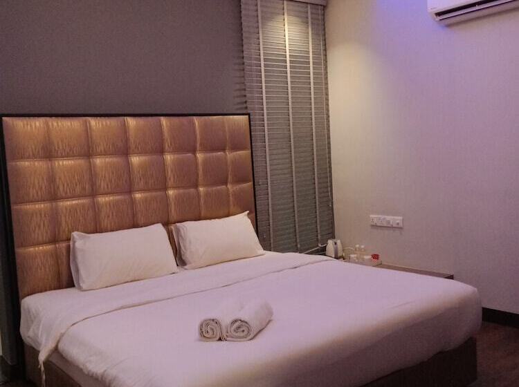 Chambre Deluxe King Size, Lemon8 Hotel Apartment