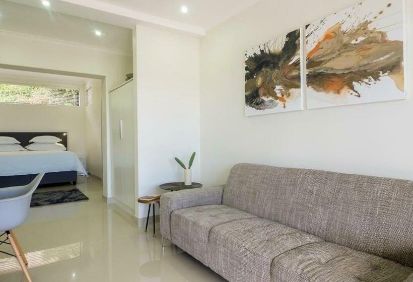 اتاق لوکس با چشم‌انداز دریاچه, Thebloem Guest Suites By Knysna Paradise Collection