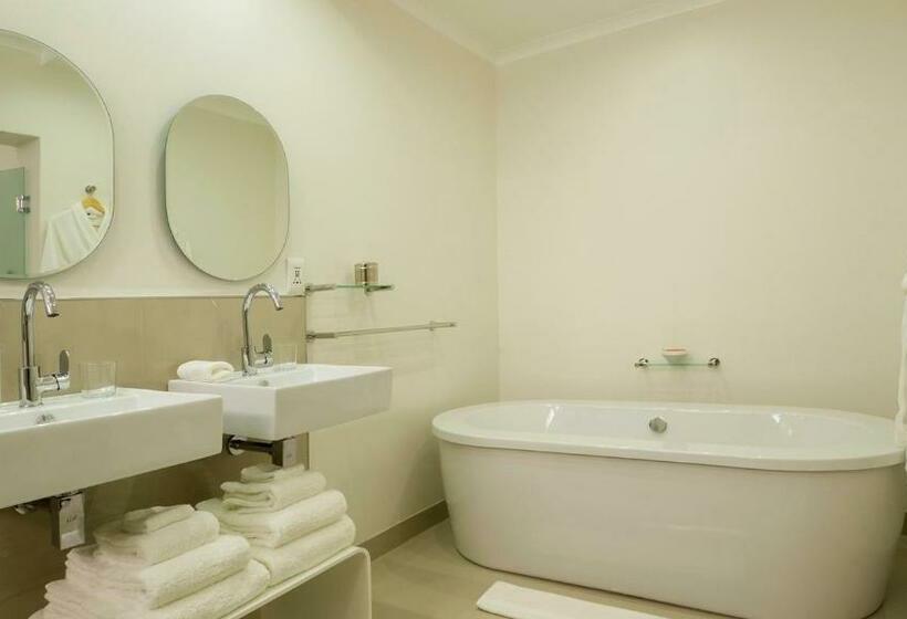 اتاق لوکس با چشم‌انداز دریاچه, Thebloem Guest Suites By Knysna Paradise Collection