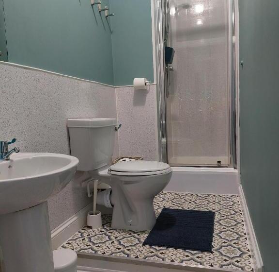 Апартаменты 1 Спальня, Abbey View Holiday Flats
