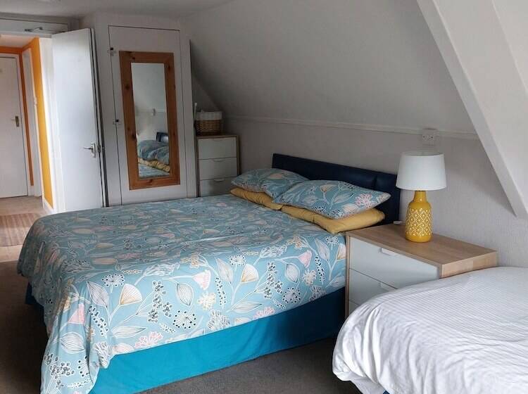 Апартаменты 1 Спальня, Abbey View Holiday Flats