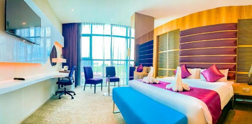 חדר פרמיום, Greens Hotel & Suites