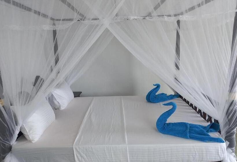Апартаменты 1 Спальня Вид на Море, Sea Breeze Guest House