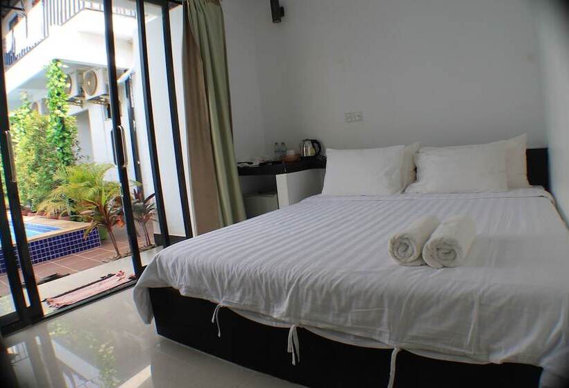 Номер Deluxe, Sofinny Motel