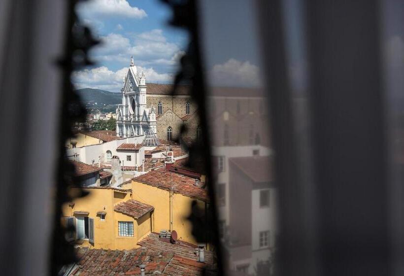 سوییت, Palazzo Roselli Cecconi