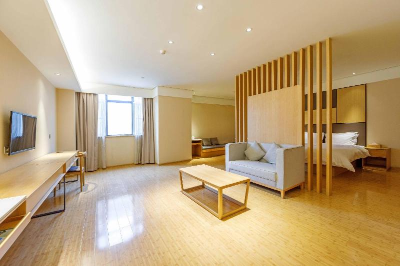 Suite, Ji Hotel Shanghai Hongqiao International Exhibition Center