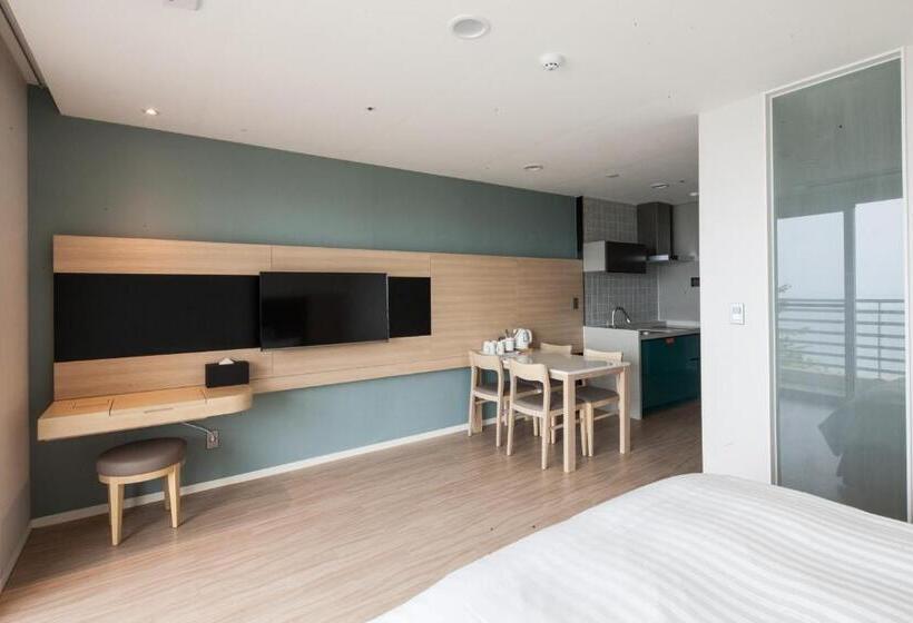 Chambre Familiale Vue Mer, Sol Beach Samcheok