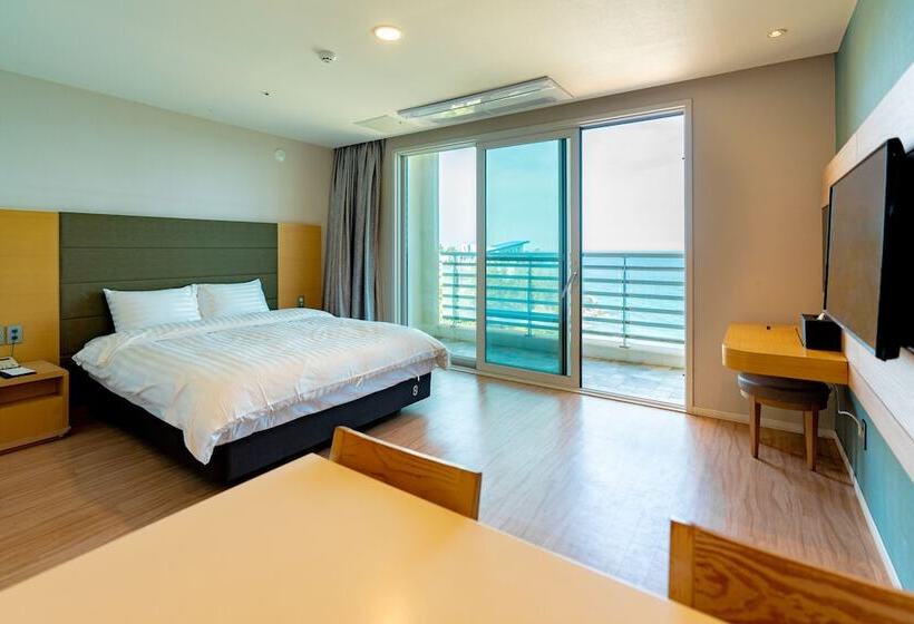 Chambre Familiale Vue Mer, Sol Beach Samcheok