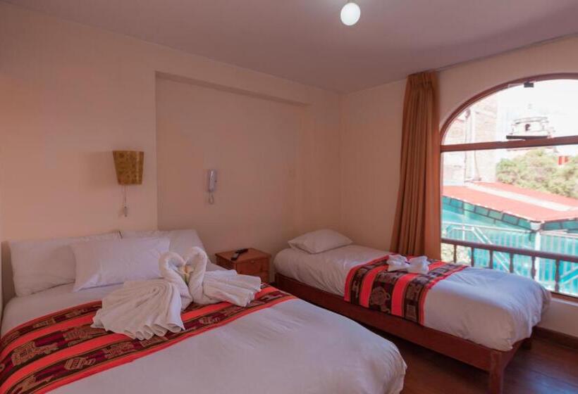 Quarto Familiar, Quechua Apart