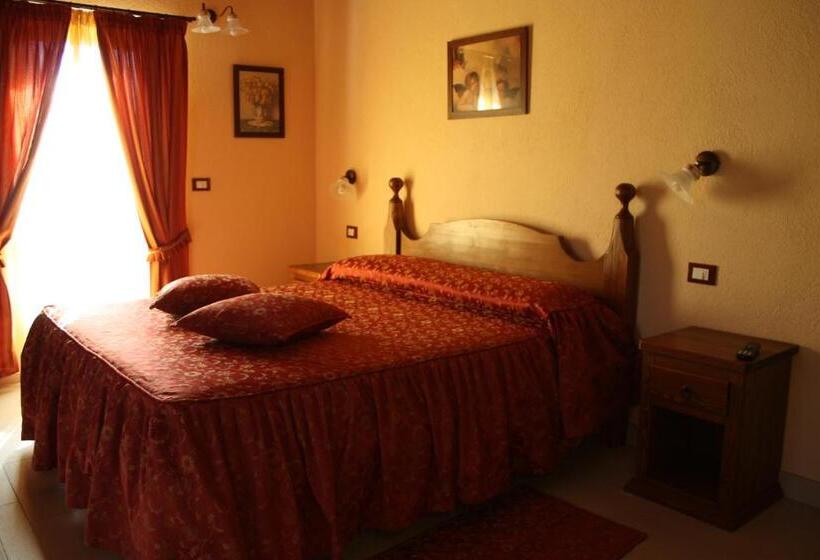 اتاق استاندارد با بالکن, Affittacamere Les Noyers