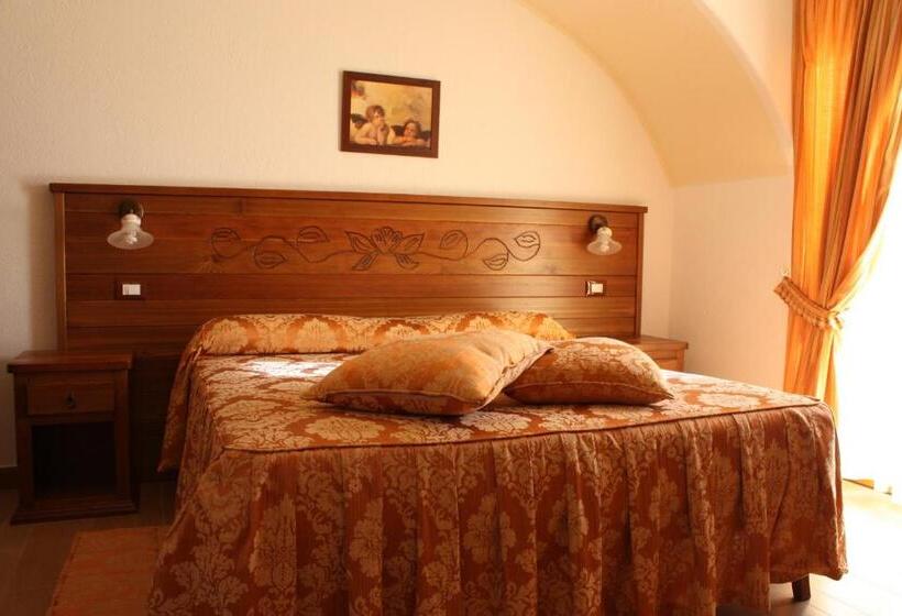 اتاق استاندارد با بالکن, Affittacamere Les Noyers
