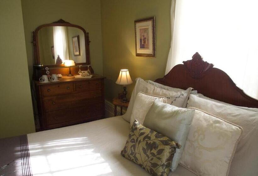 Номер Стандарт, Au Manoir De La Rue Merry