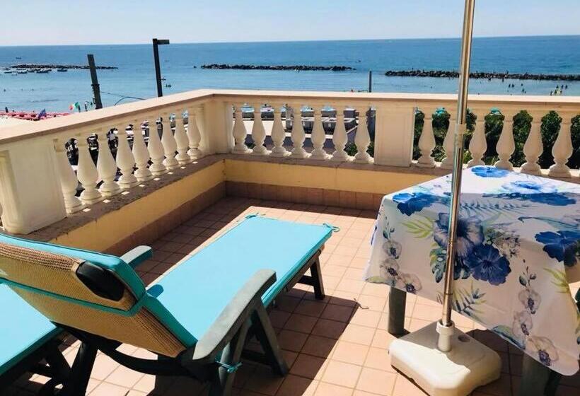 Номер Стандарт Вид на Море с Балконом, Villino Gregoraci Relais