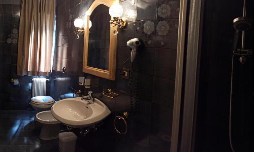 标准间, La Bocchetta Romantic Spa Hotel E Ristorante