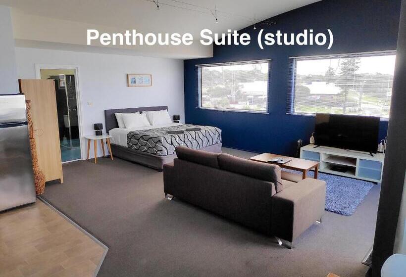 펜트하우스 스위트, Beachhouse Mollymook