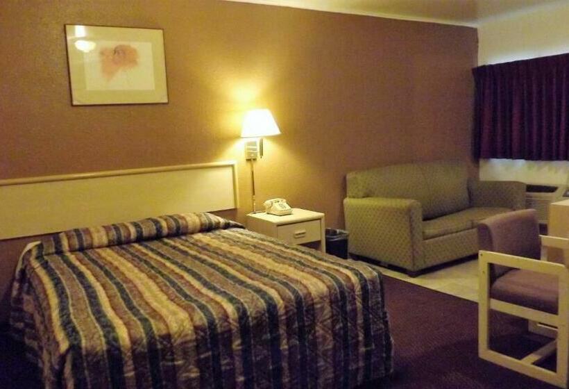 带大床的标准间, Travelodge By Wyndham Farmington