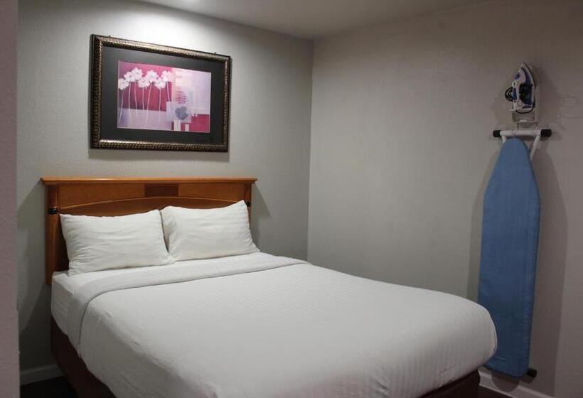 Номер Стандарт Трехместный, Thunderbird Motel Las Vegas/ New Mexico