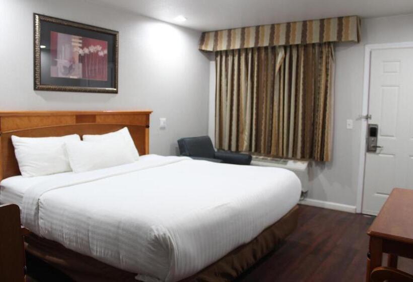 Люкс Повышенной Комфортности, Thunderbird Motel Las Vegas/ New Mexico