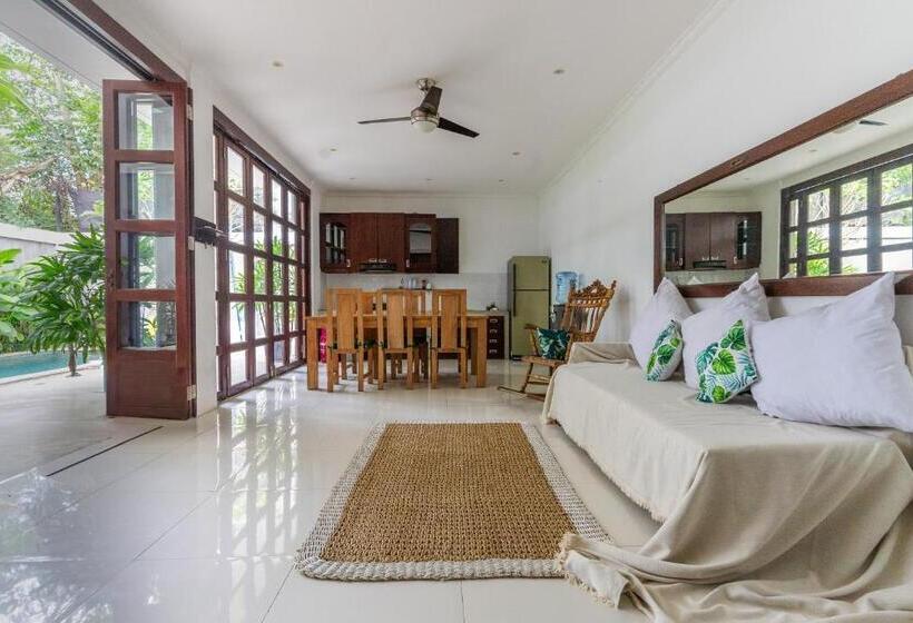 Номер Deluxe, Villa Iva Canggu Bali