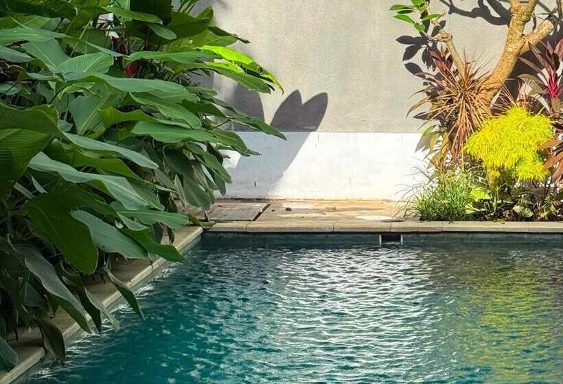 Семейный Номер Superior, Villa Iva Canggu Bali