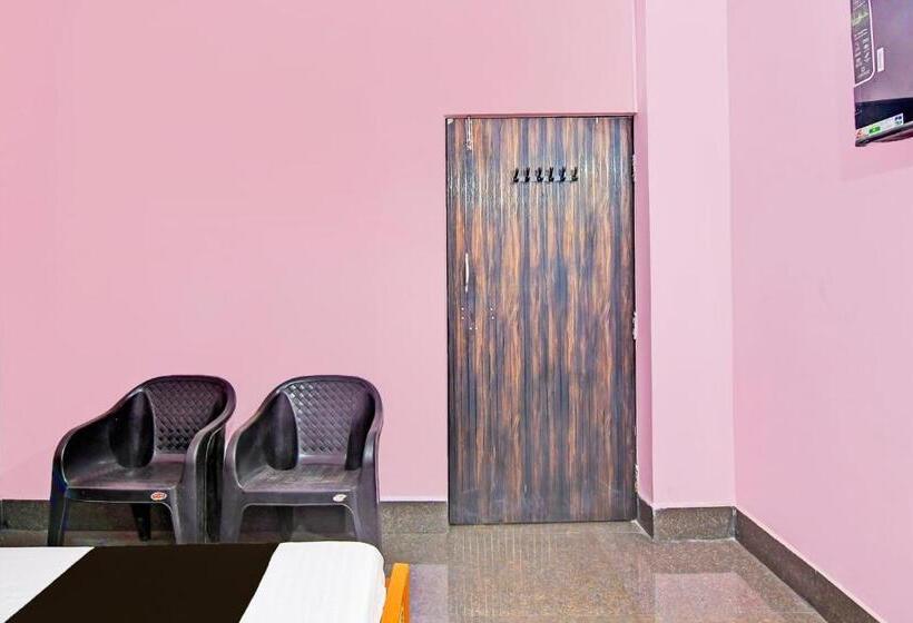 Номер Стандарт, O Om Residency