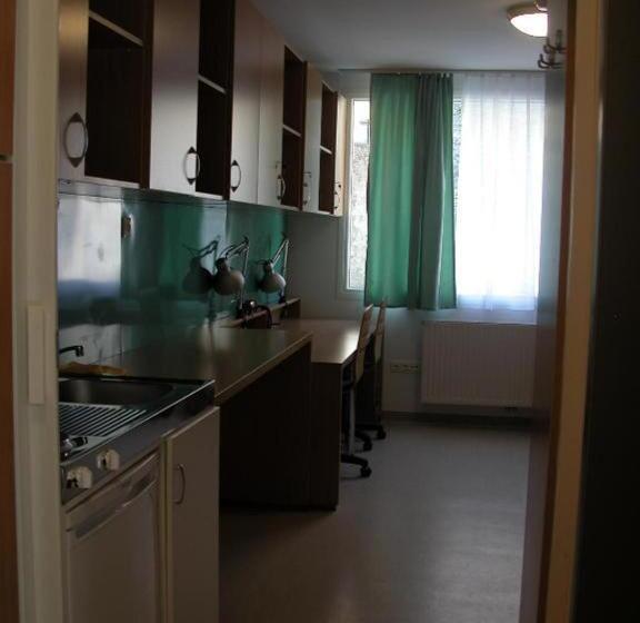标准三人间, Springfield Private Hostel