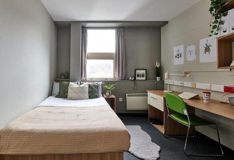 Номер Стандарт, For Students Only Trendy Non Ensuite Rooms At Northernhay House In Exeter