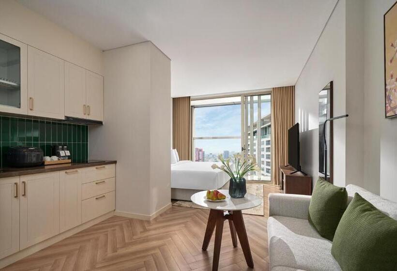 استودیوی پریمیوم, Epic Tower Swiss Belresidences Hanoi