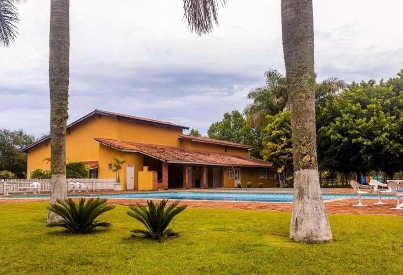 Четырехместный Номер Классик, Fazenda Em Itapetininga, Paz, Descanso E Piscinas