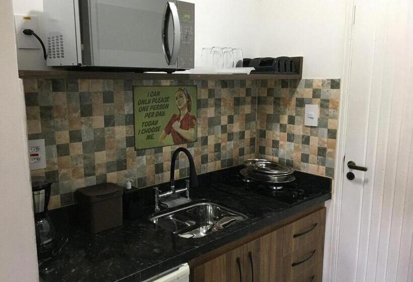 Студия Deluxe, Fazenda Em Itapetininga, Paz, Descanso E Piscinas