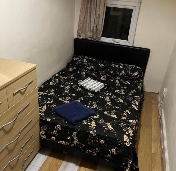 اتاق استاندارد, Leicester Uk 3 Tudor