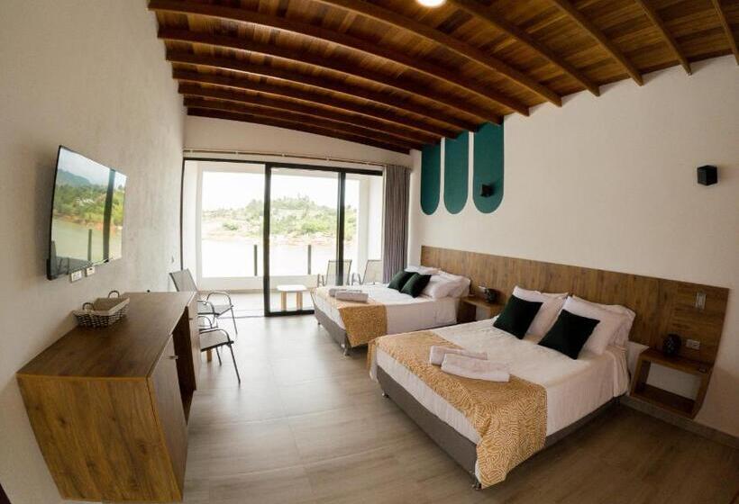4인용 수피리어 룸, Viajero Guatapé Hostel & Lake Club