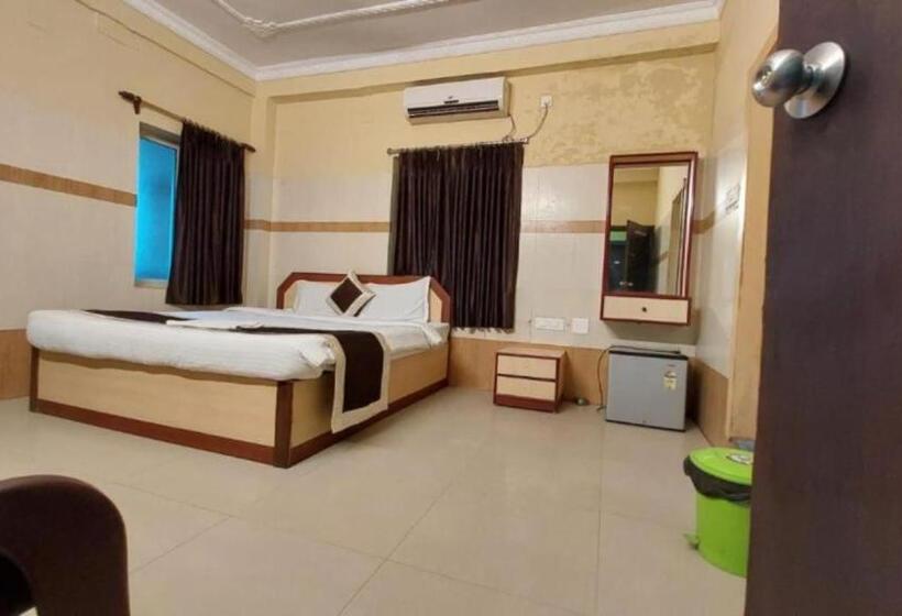 Номер Deluxe Кровать Кинг, Star Inn Sea View Hotel Lift Facilities  Excellent Choice Of Travellers  Best Seller By Morservice