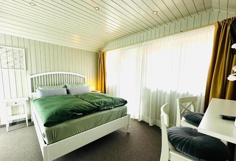 Студио Стандарт с Балконом, Bio Kastanienhof Erfurt   Appartements Und Ayurvedische Jurten