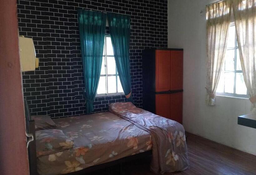 Апартаменты 3 Спальни, Oyo Home 90990 Sri Tempurung Homestay