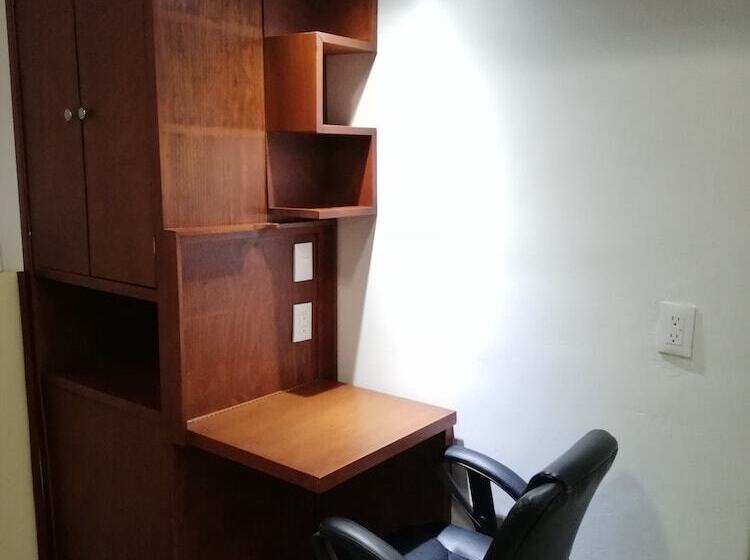 اتاق استاندارد یک نفره, La Aurora Hotel Like Home
