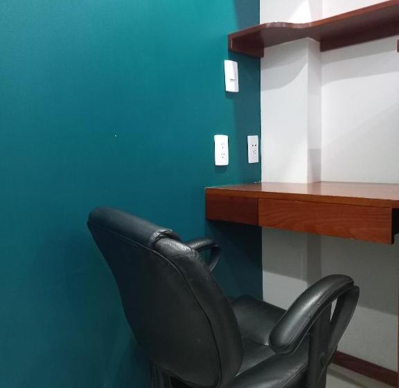 اتاق لوکس, La Aurora Hotel Like Home