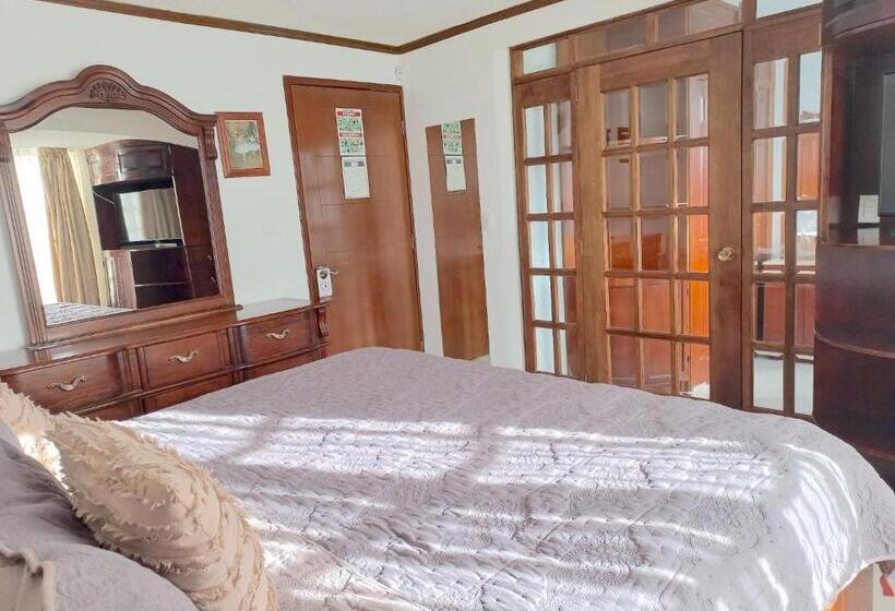 سوئیت جونیور با چشم‌انداز باغ, La Aurora Hotel Like Home