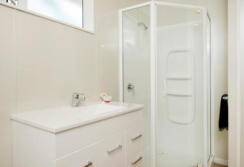 استودیو استاندارد با بالکن, Waimarie On Riverside Motel & Apartments