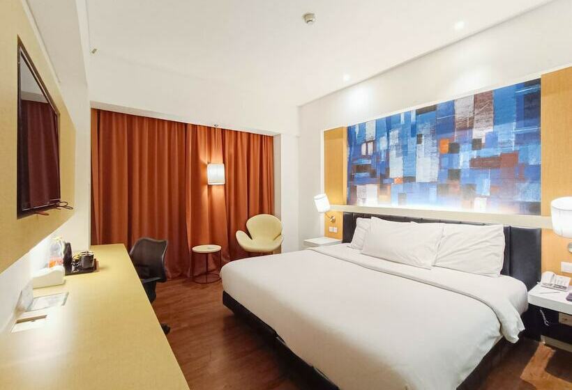 Номер Superior, Brits Hotel Karawang