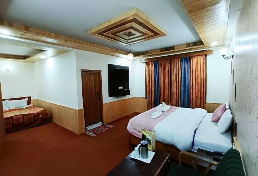 اتاق خانوادگی, Fabhotel Shandela Near Mall Road