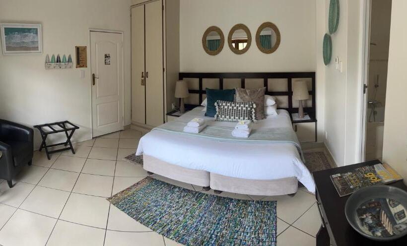 Трехместный Номер Deluxe, Whalesong Guest House