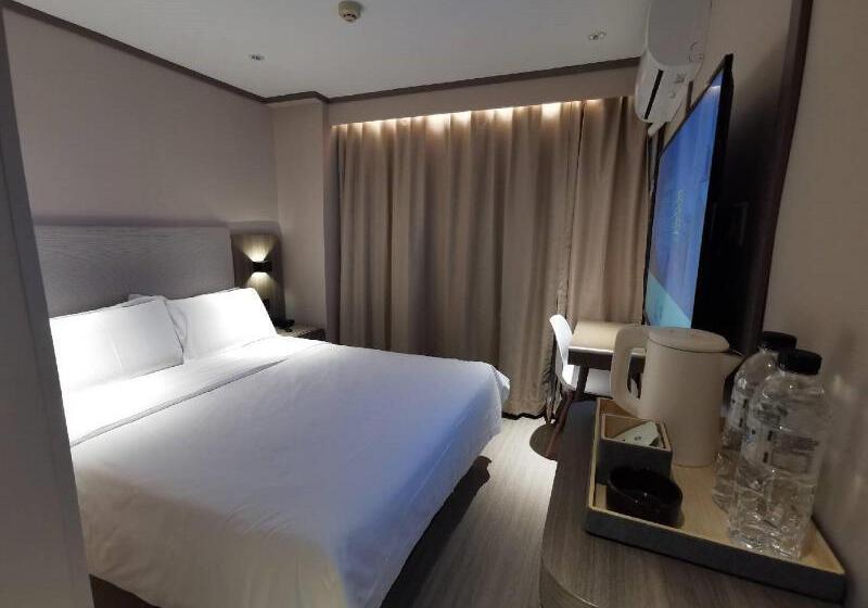 Номер Стандарт, Hanting  Zibo Lutai Avenue